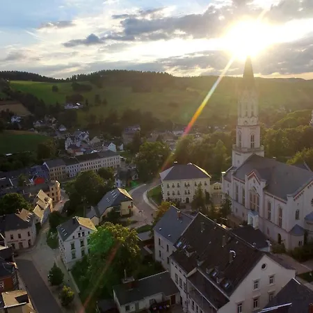 Familienzeit Am Erzgebirgskamm - Ruhe Direkt An Der Kammloipe *